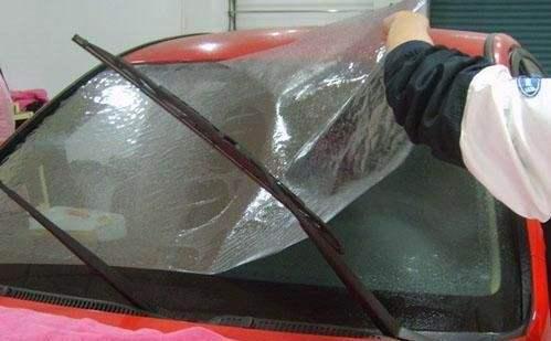 汽车贴防刮膜多少钱