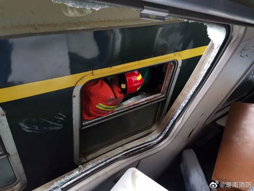 一节火车装多少汽车
