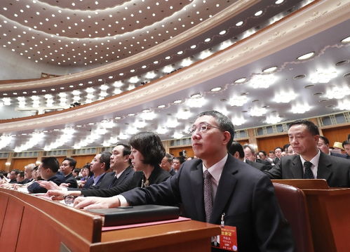 他在两会期间给人扎了300多针