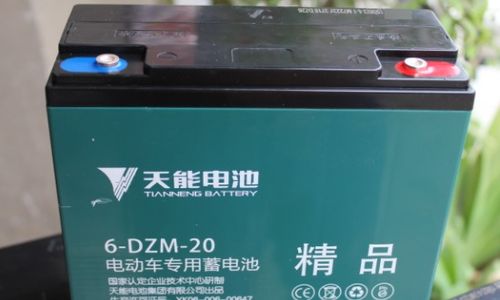 小汽车电瓶一般多少伏 小汽车电瓶一般多少伏