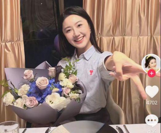 听障女生因太美走红 背后MCN曝光