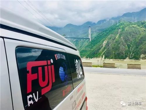 康定到九龙县多少钱汽车(康定到九龙县汽车票价详解) 康定到九龙县多少钱汽车(康定到九龙县汽车票价详解)