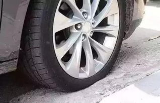 怎样看汽车轮胎气压多少(汽车轮胎气压多少怎么看?详解轮胎气压检测与判断方法) 怎样看汽车轮胎气压多少(汽车轮胎气压多少怎么看?详解轮胎气压检测与判断方法)