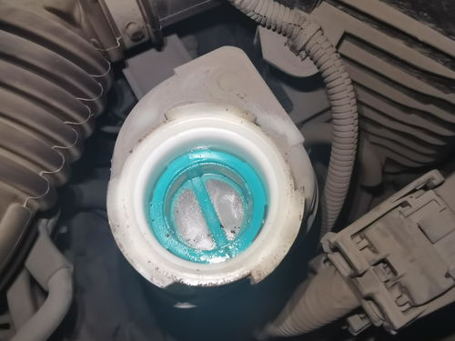 换汽车玻璃水管多少钱(换汽车玻璃水管需要多少钱？全面解析费用因素)