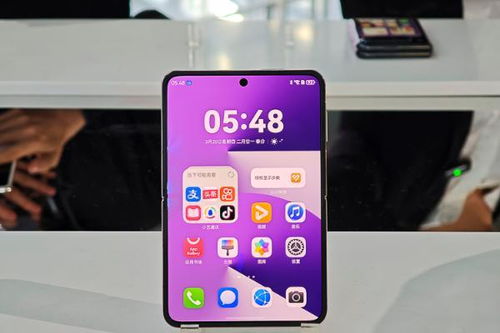 华为折叠手机怎么合上