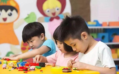 幼儿园1元1斤包圆男孩和爷爷的瓜